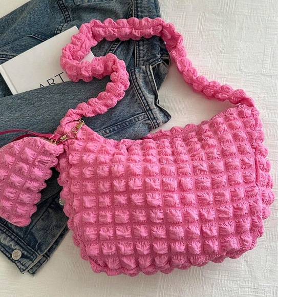 Minimalist Quilted Puffer Medium Size Shoulder Crossbody Bag Set - Picture 6 of 14